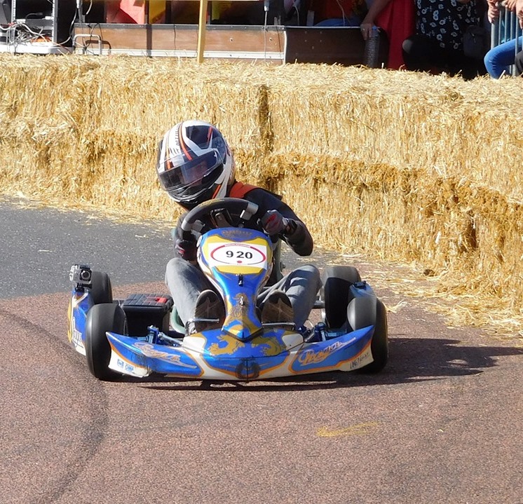 Caisse C8 Sport 1